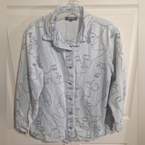 Missguided Light Blue Abstract Face Button Down Shirt - 2Petite